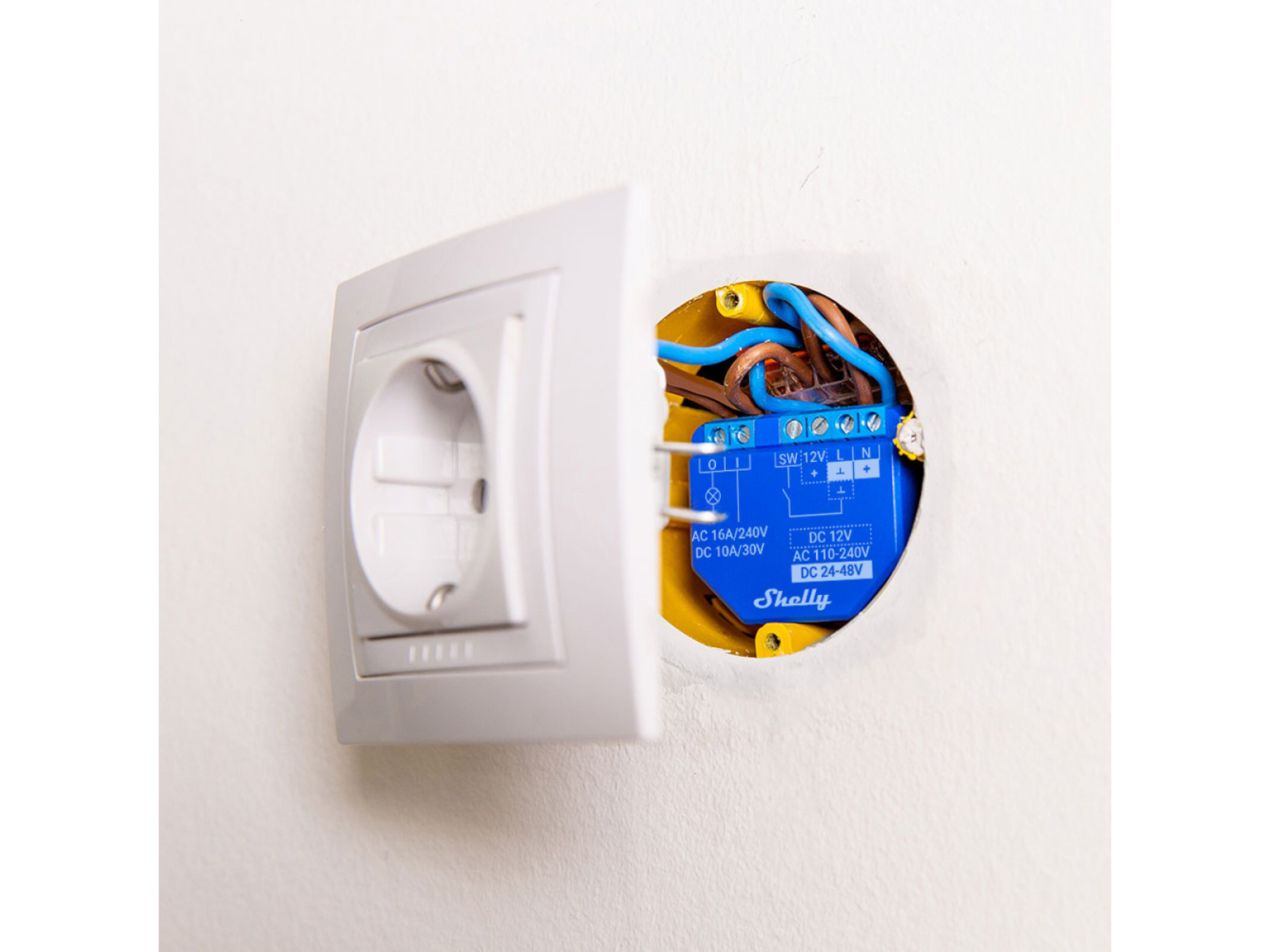 SHELLY WLAN-Schaltaktor Plus 1, 16 A, Bluetooth SHELLY WLAN-Schaltaktor Plus 1, 16 A, Bluetooth