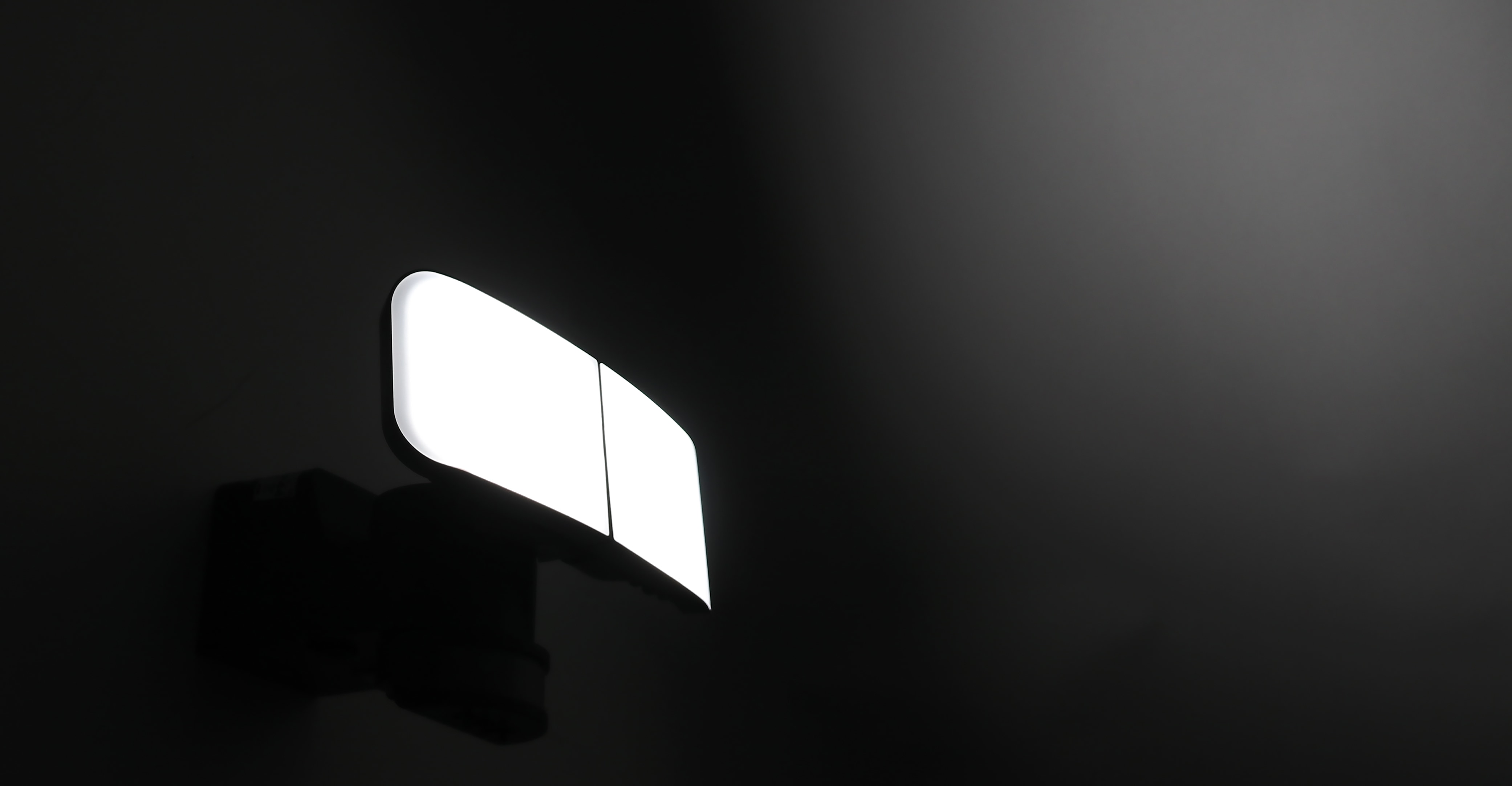 Solar-LED-Wandleuchte 872-S-G, 12 W, 6500 K, 900 lm, kaltweiß, IP44, grau Solar-LED-Wandleuchte 872-S-G, 12 W, 6500 K, 900 lm, kaltweiß, IP44, grau