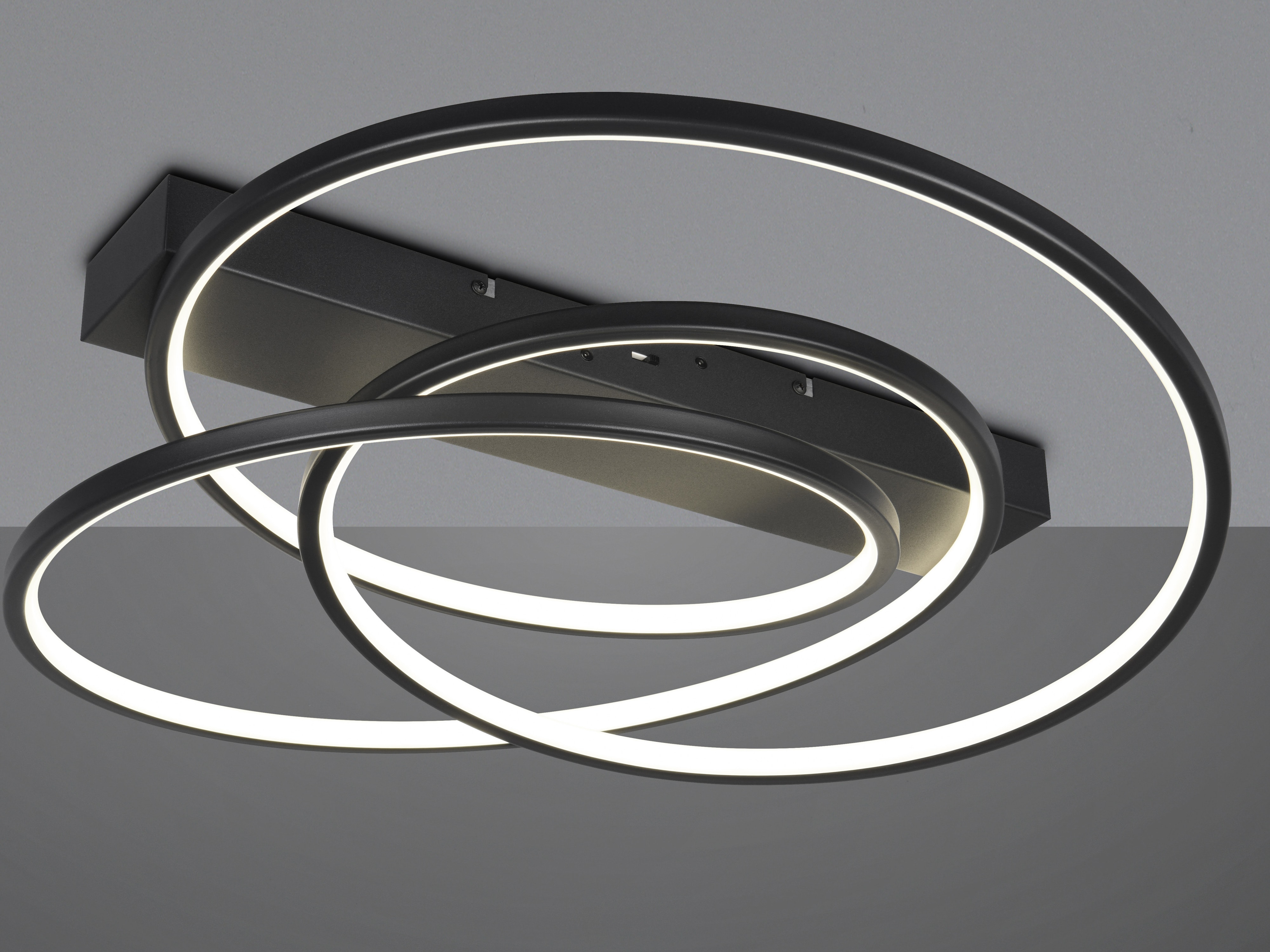 TRIO LED-Deckenleuchte Darvin 649110132 schwarz, 34 W, 4500 lm, CCT TRIO LED-Deckenleuchte Darvin 649110132 schwarz, 34 W, 4500 lm, CCT