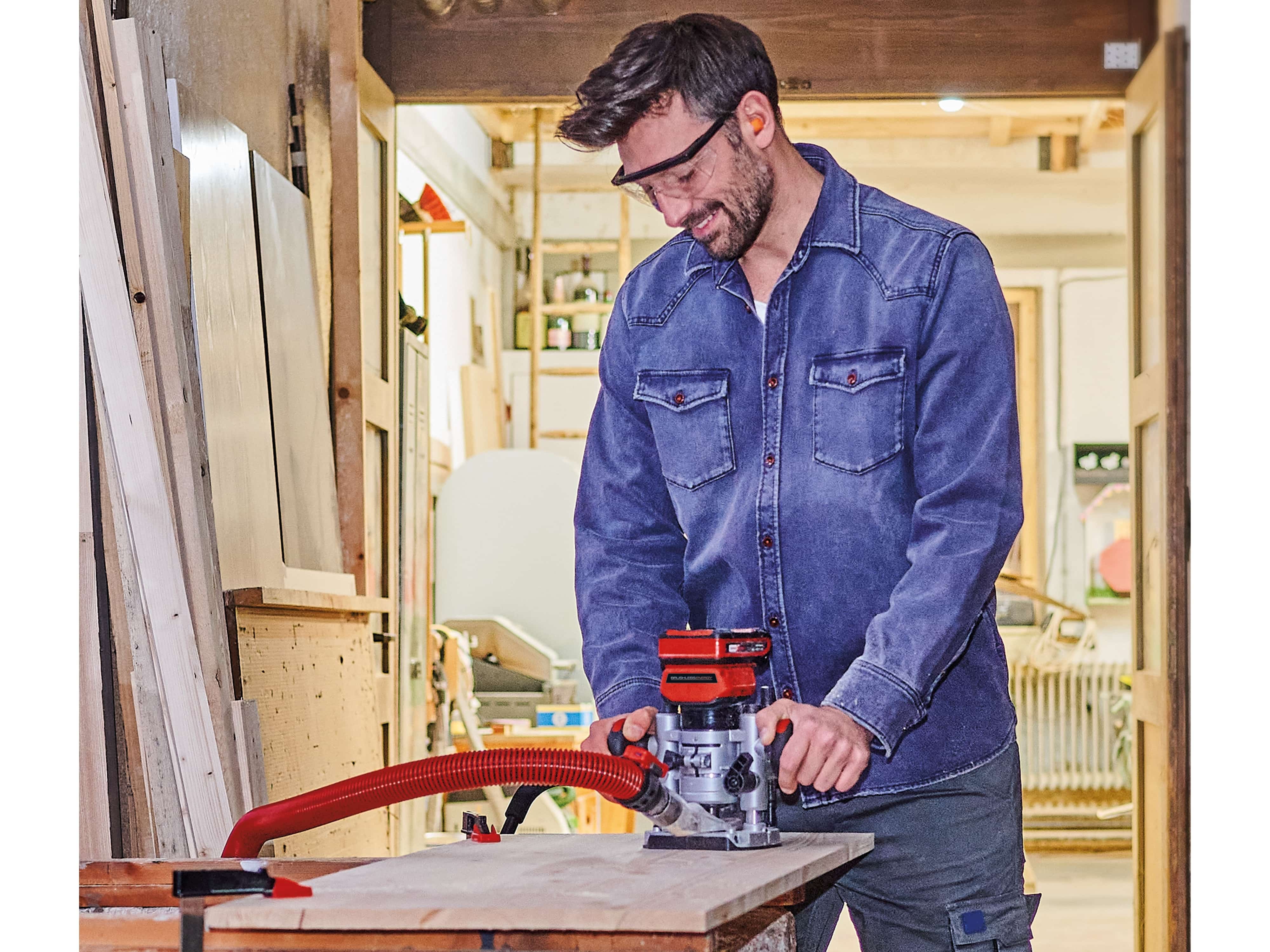 EINHELL PROFESSIONAL Akku-Ober/-Kantenfräse TP-RO 18 Set Li BL, Solo EINHELL Akku-Ober/-Kantenfräse TP-RO 18 Set Li BL, Solo