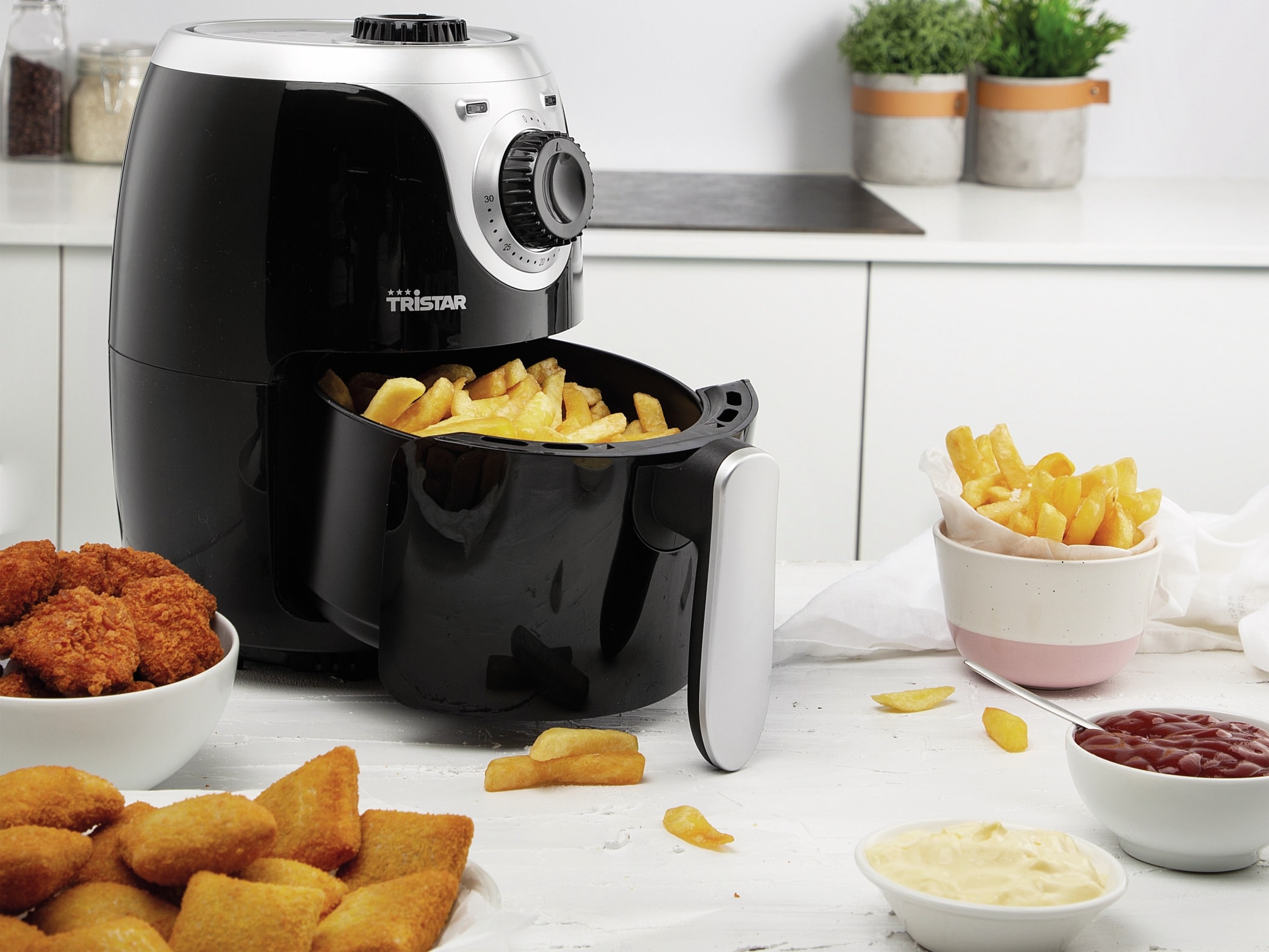 TRISTAR Heißluftfritteuse FR-6980, 2 Liter, 1000 W