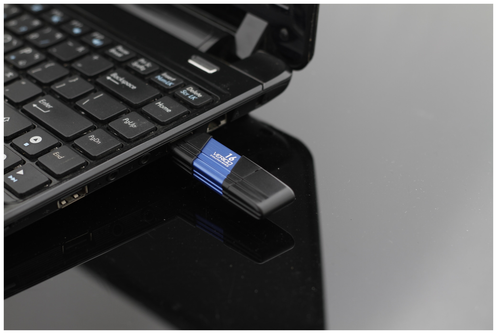 VERICO USB3.1 Stick Evolution MK-II, 64 GB, rot