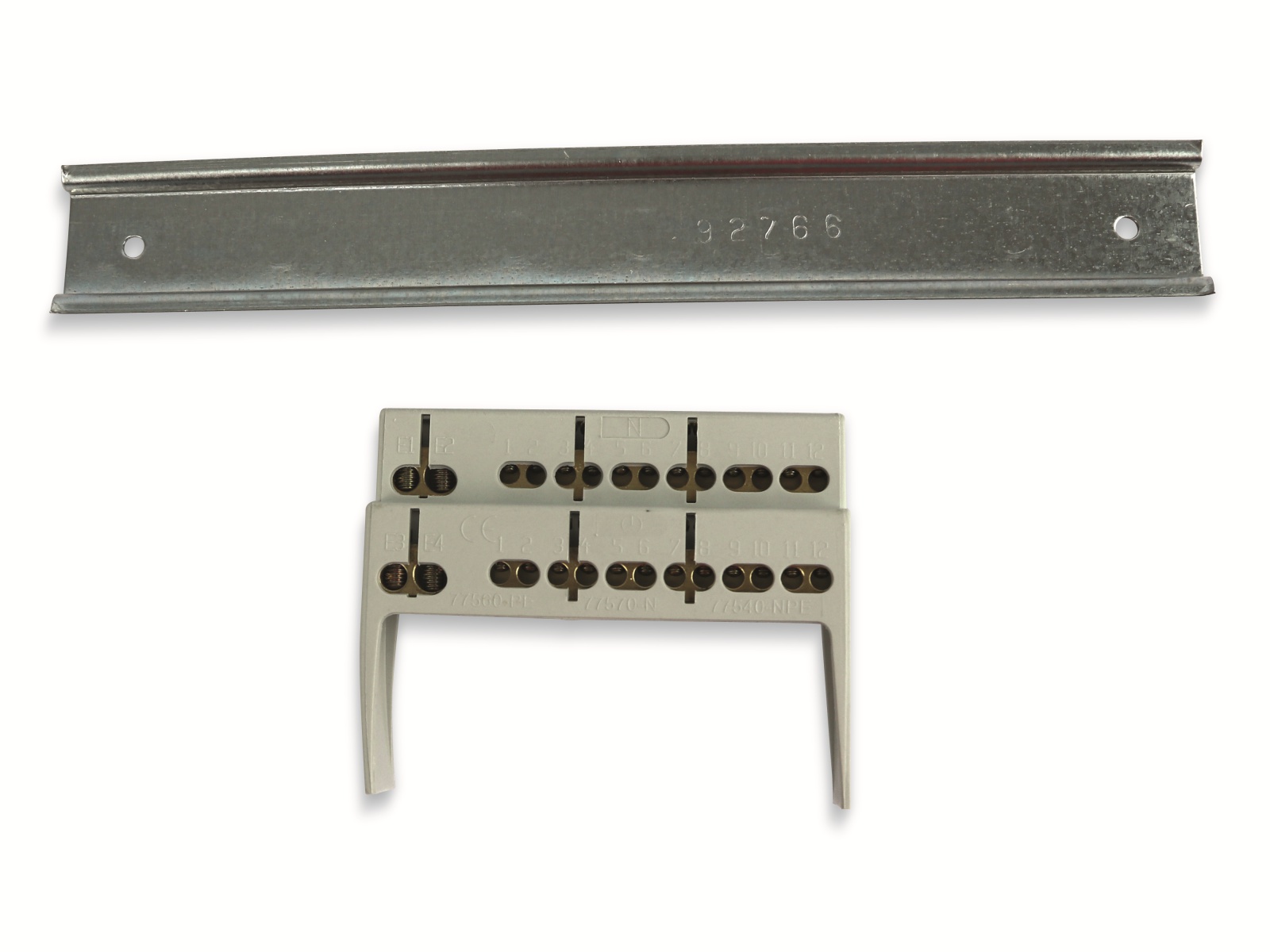 Unterputz-Kleinverteiler EM14BO/IU, 14 TE, mit Tür