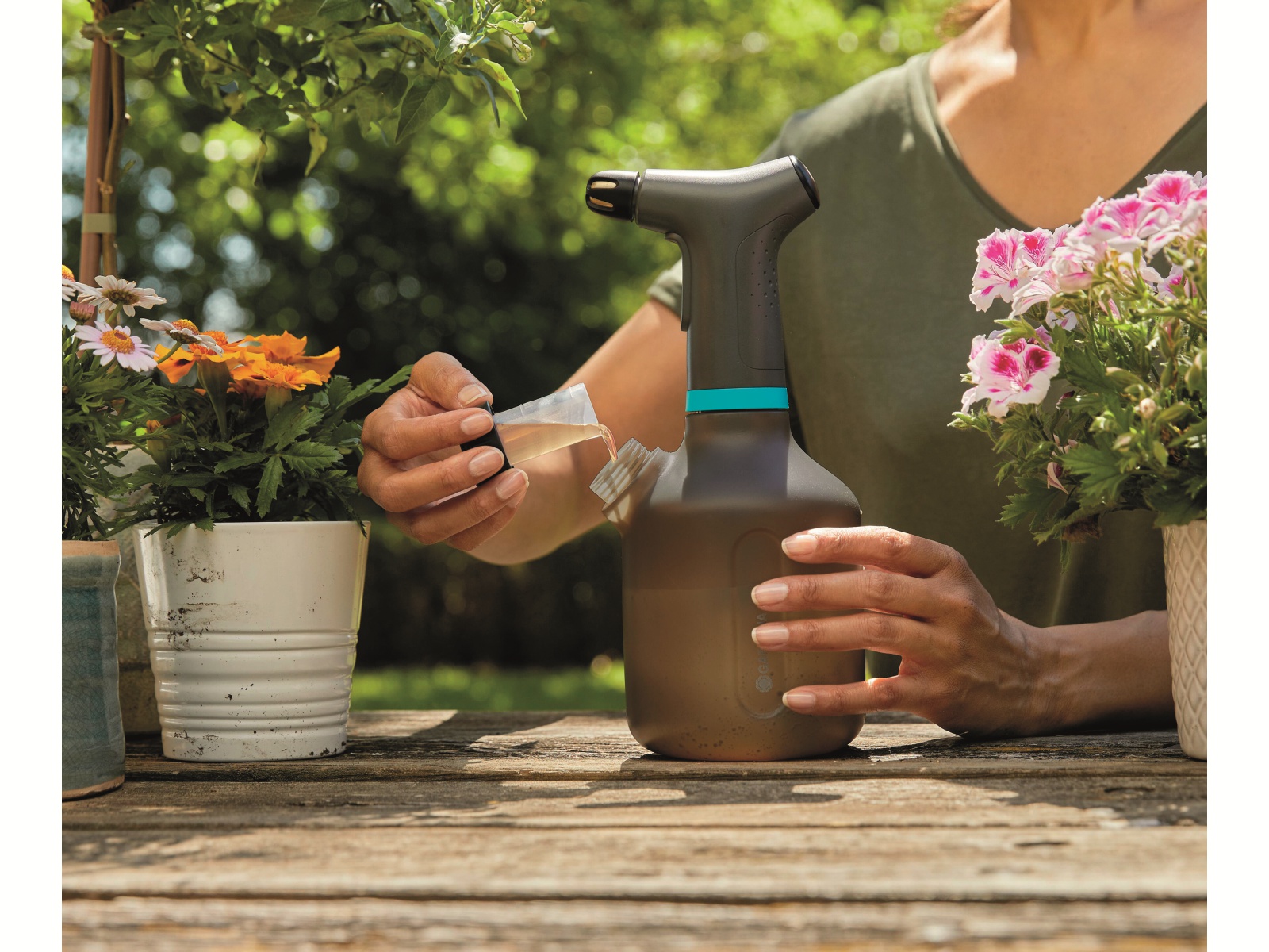 GARDENA Pumpsprüher 11114-20, 1000 ml, Akkubetrieb