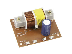 Subwoofer-Weiche CR201 Subwoofer-Weiche CR201