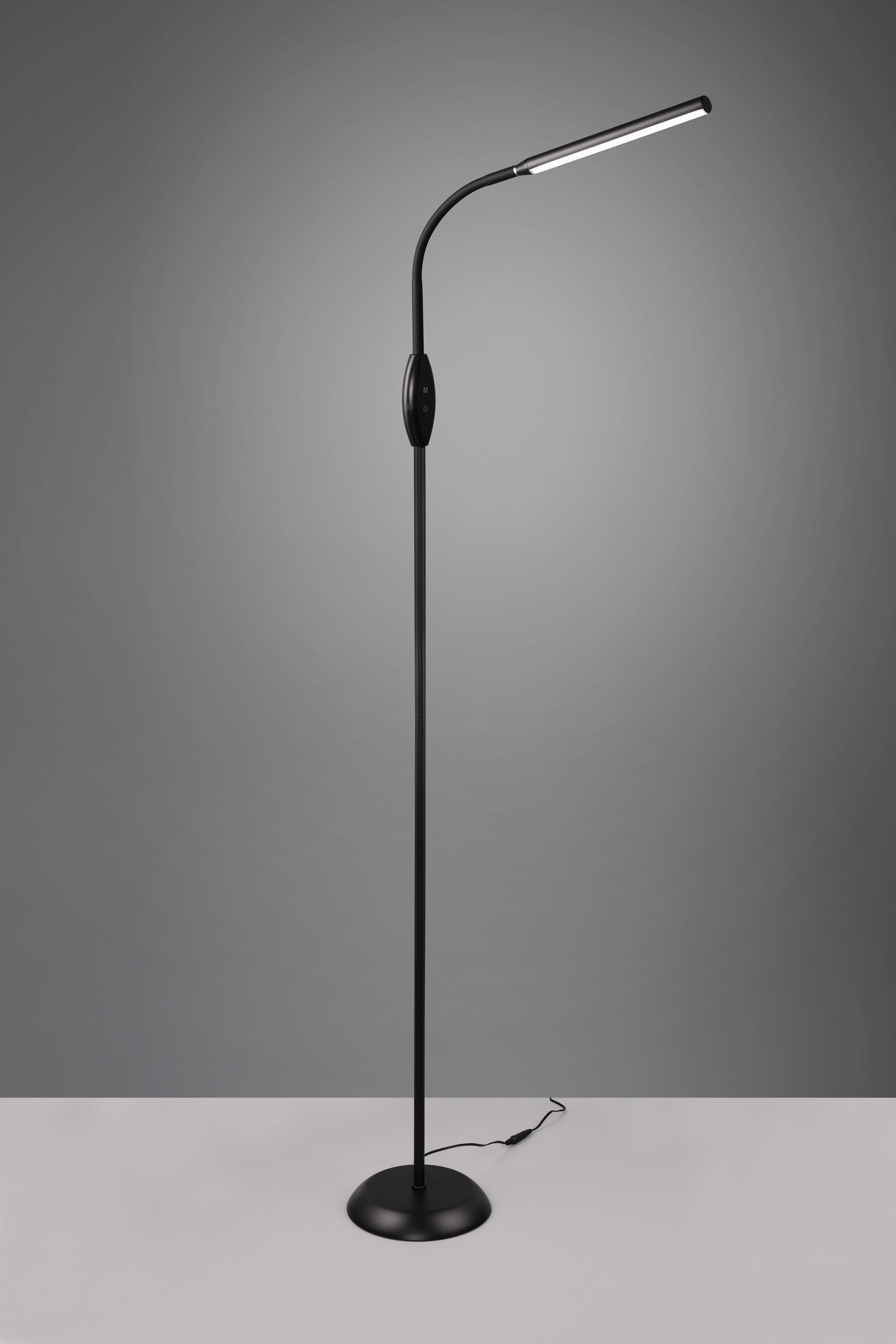 REALITY LED-Standleuchte Toro R47641102 schwarz, 5 W, 700 lm, CCT REALITY LED-Standleuchte Toro R47641102 schwarz, 5 W, 700 lm, CCT