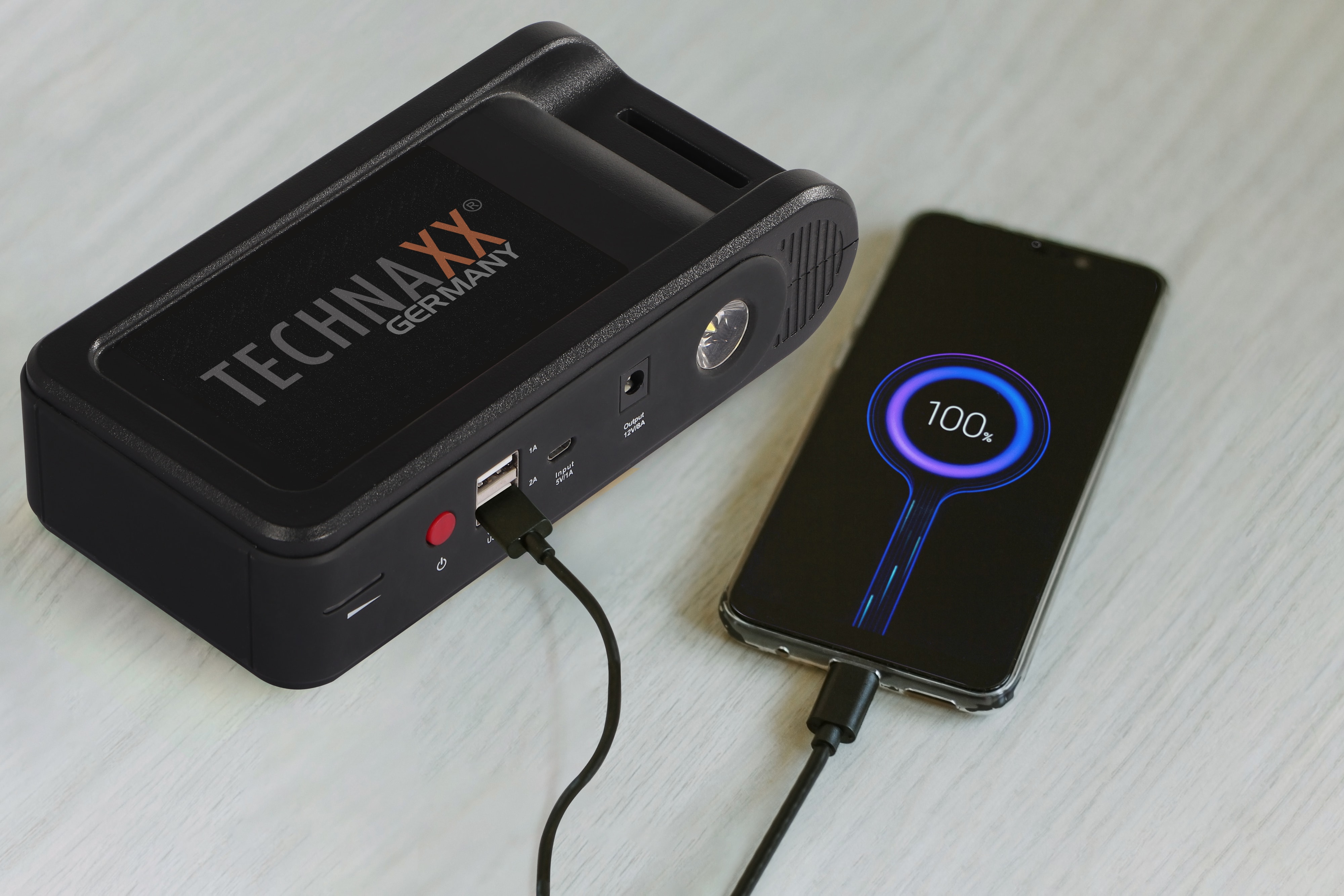 TECHNAXX Jumpstarter TX-218, mit Powerbank TECHNAXX Jumpstarter TX-218, mit Powerbank