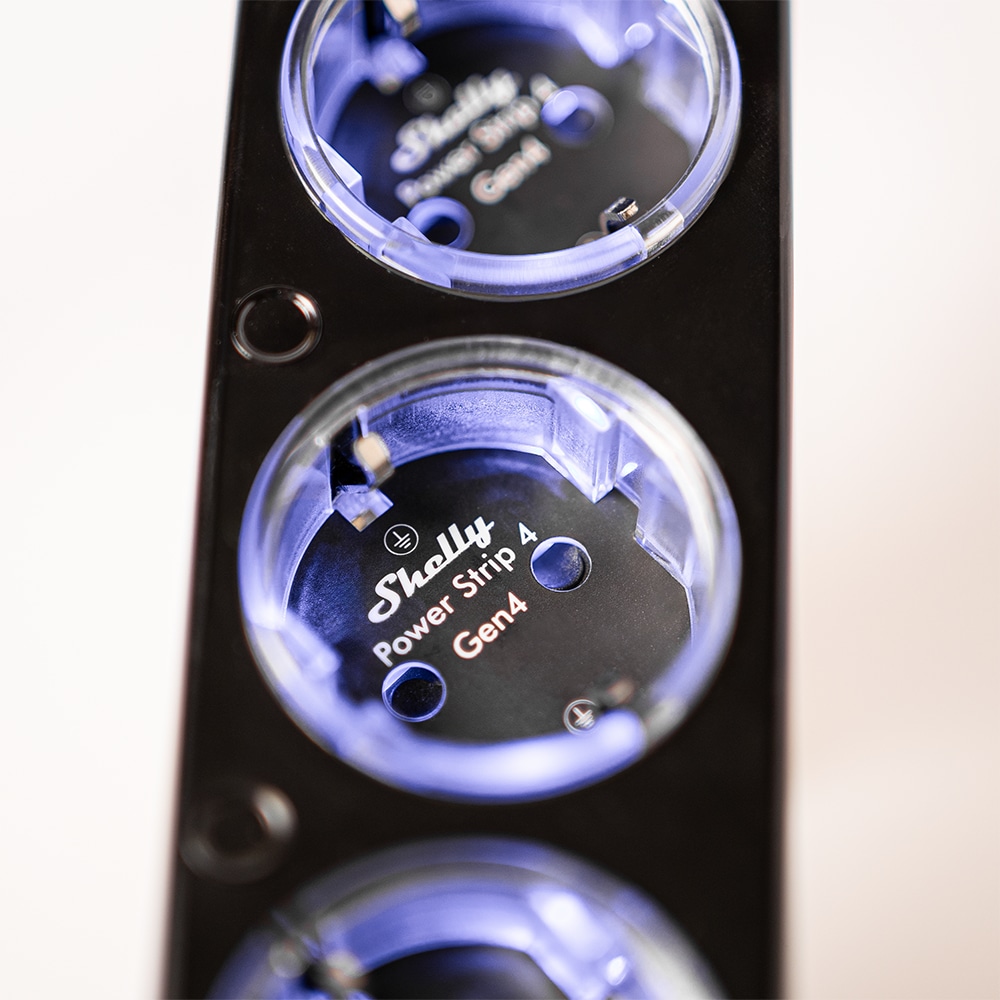 SHELLY Power Strip 4 Gen4, 4-fach Steckdosenleiste, schwarz, WiFi, Bluetooth, Zigbee, Matter, Apple HomeKit, Alexa