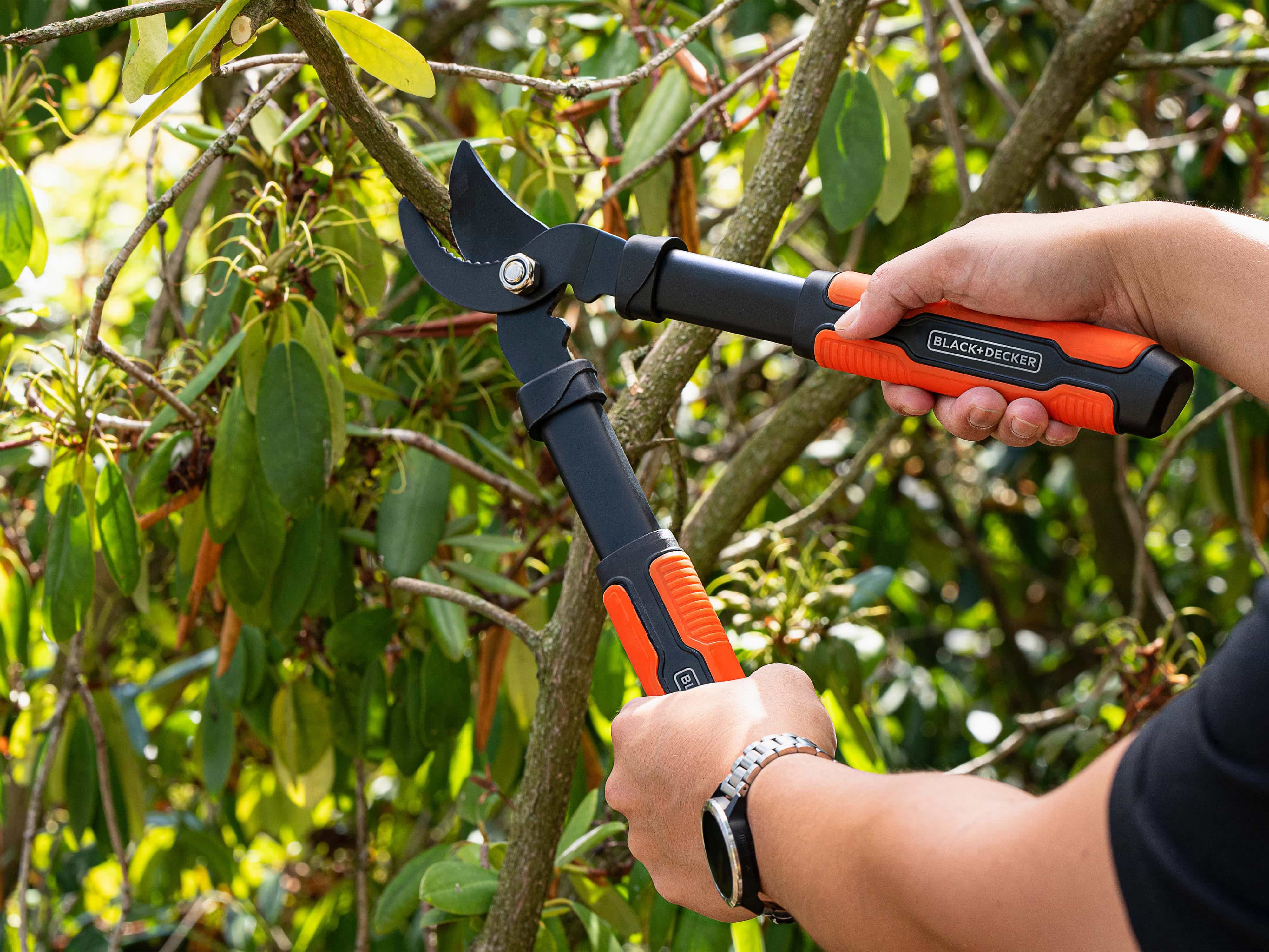 BLACK & DECKER Bypass Astschere, 15", 38,1 cm BLACK & DECKER Bypass Astschere, 15", 38,1 cm