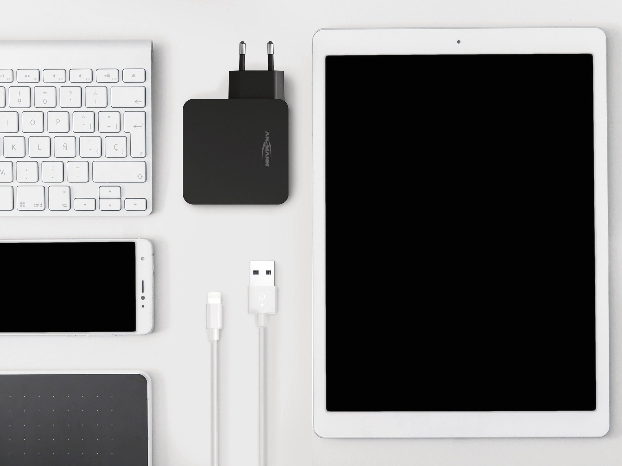 ANSMANN USB-Ladegerät 265PD, 65 W, 3 A, 1xUSB, 1xUSB-C (PD) ANSMANN USB-Ladegerät 265PD, 65 W, 3 A, 1xUSB, 1xUSB-C (PD)