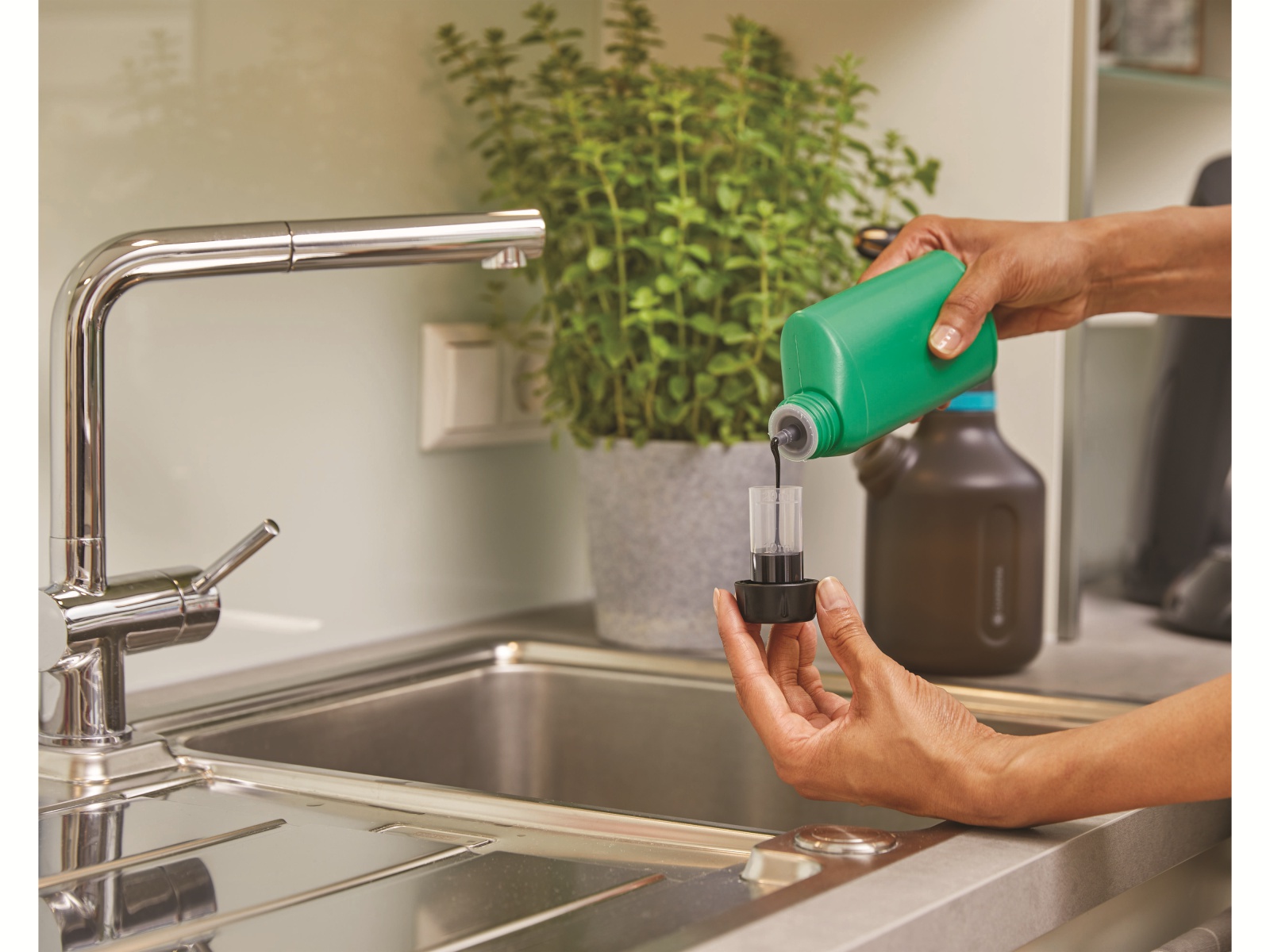 GARDENA Pumpsprüher 11112-20, 1000 ml