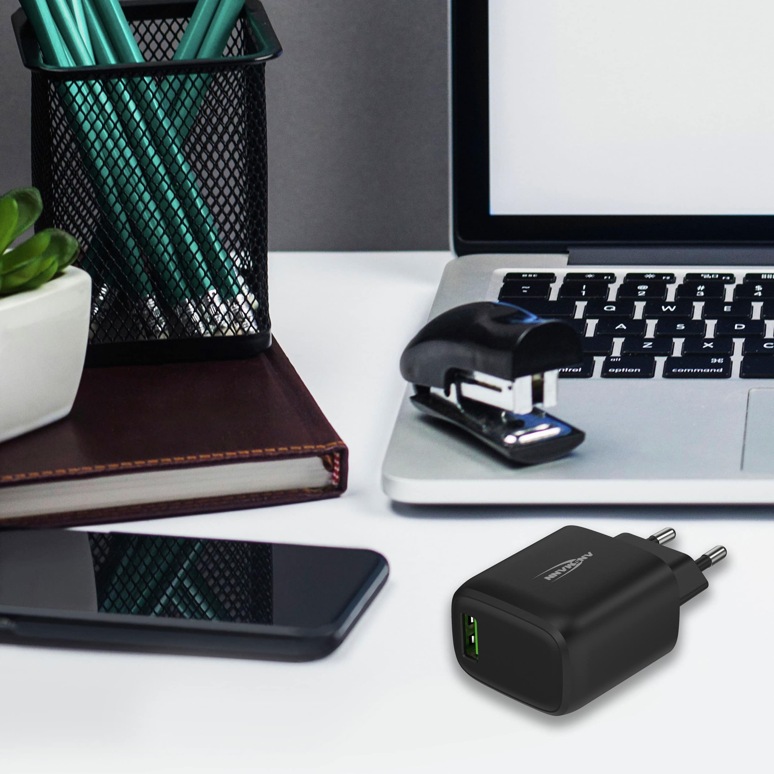 ANSMANN USB -Ladegerät Home Charger ,HC118QC /3 A/18 W/1 Port, schwarz