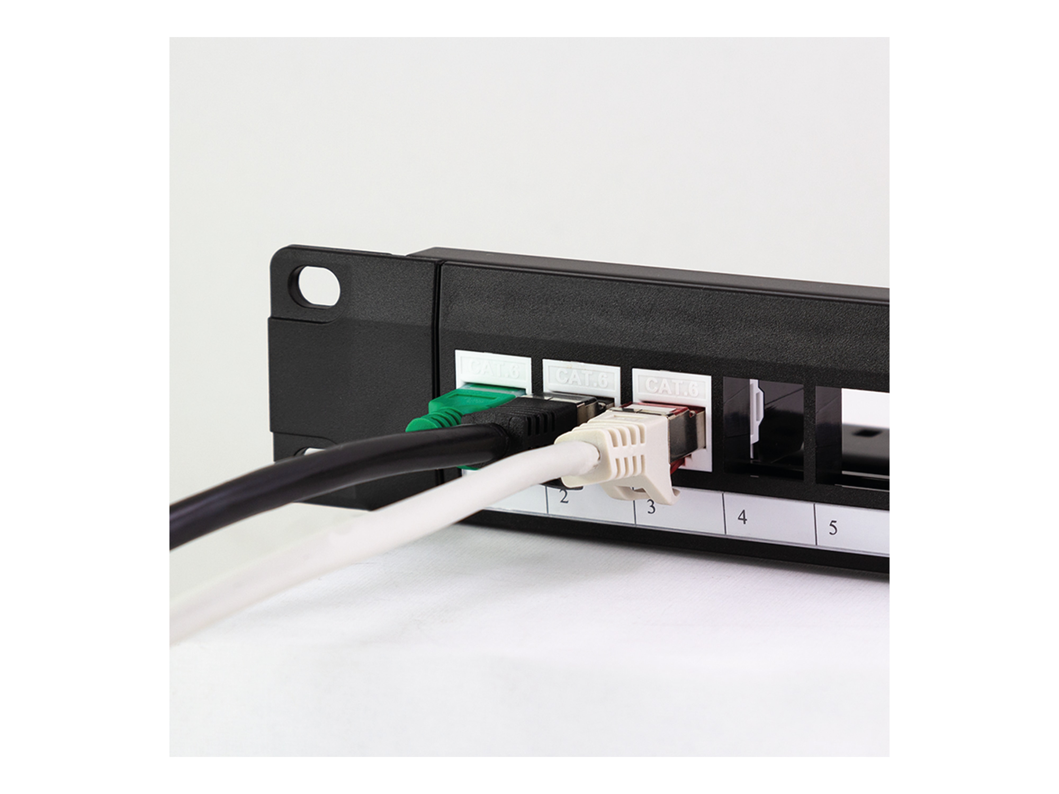 LOGILINK Patchpanel NK4065, 19", 24 Keystone-Module, schwarz LOGILINK Patchpanel NK4065, 19", 24 Keystone-Module, schwarz