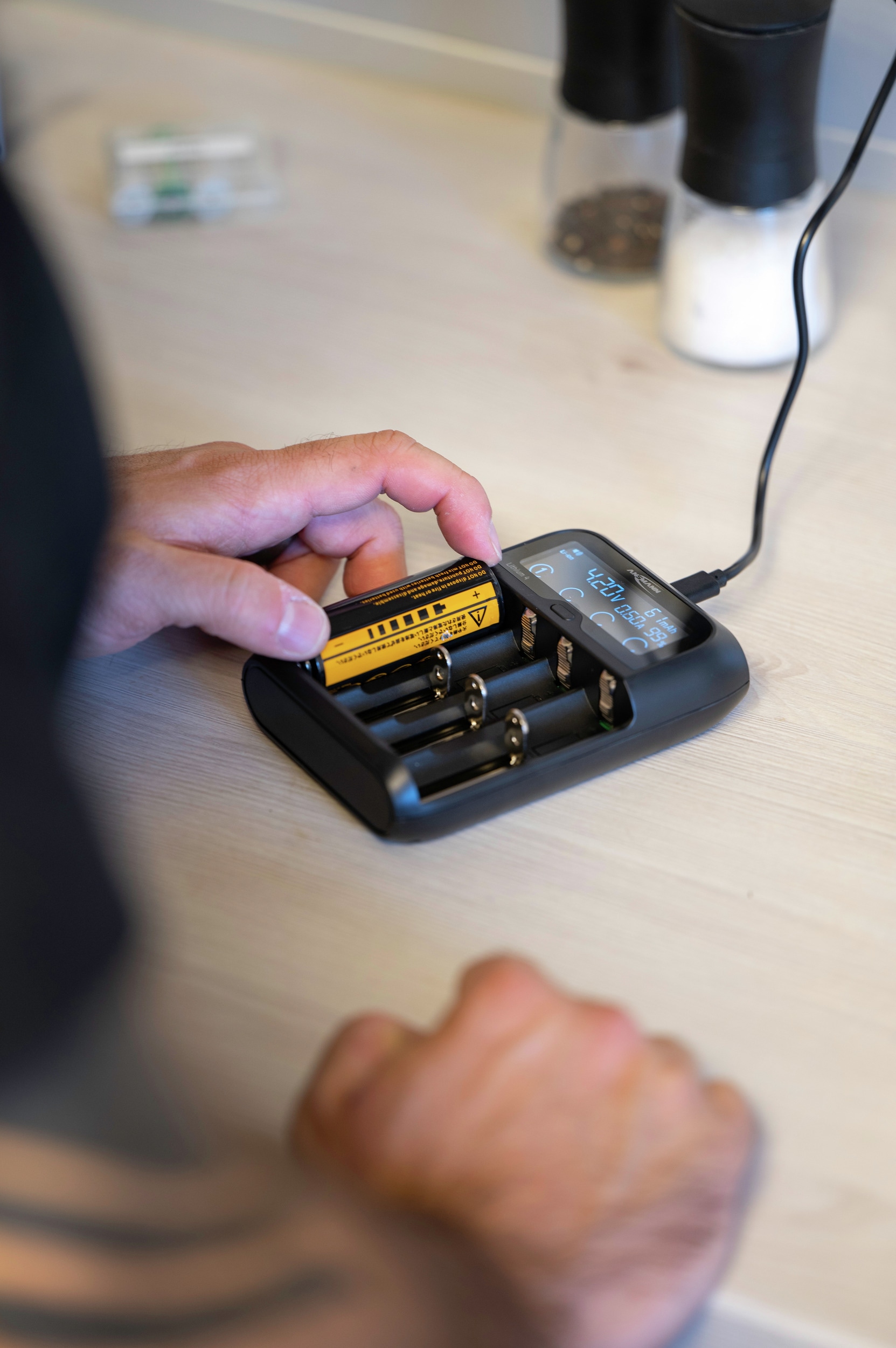 ANSMANN Lithium-Ladegerät Lithium 4