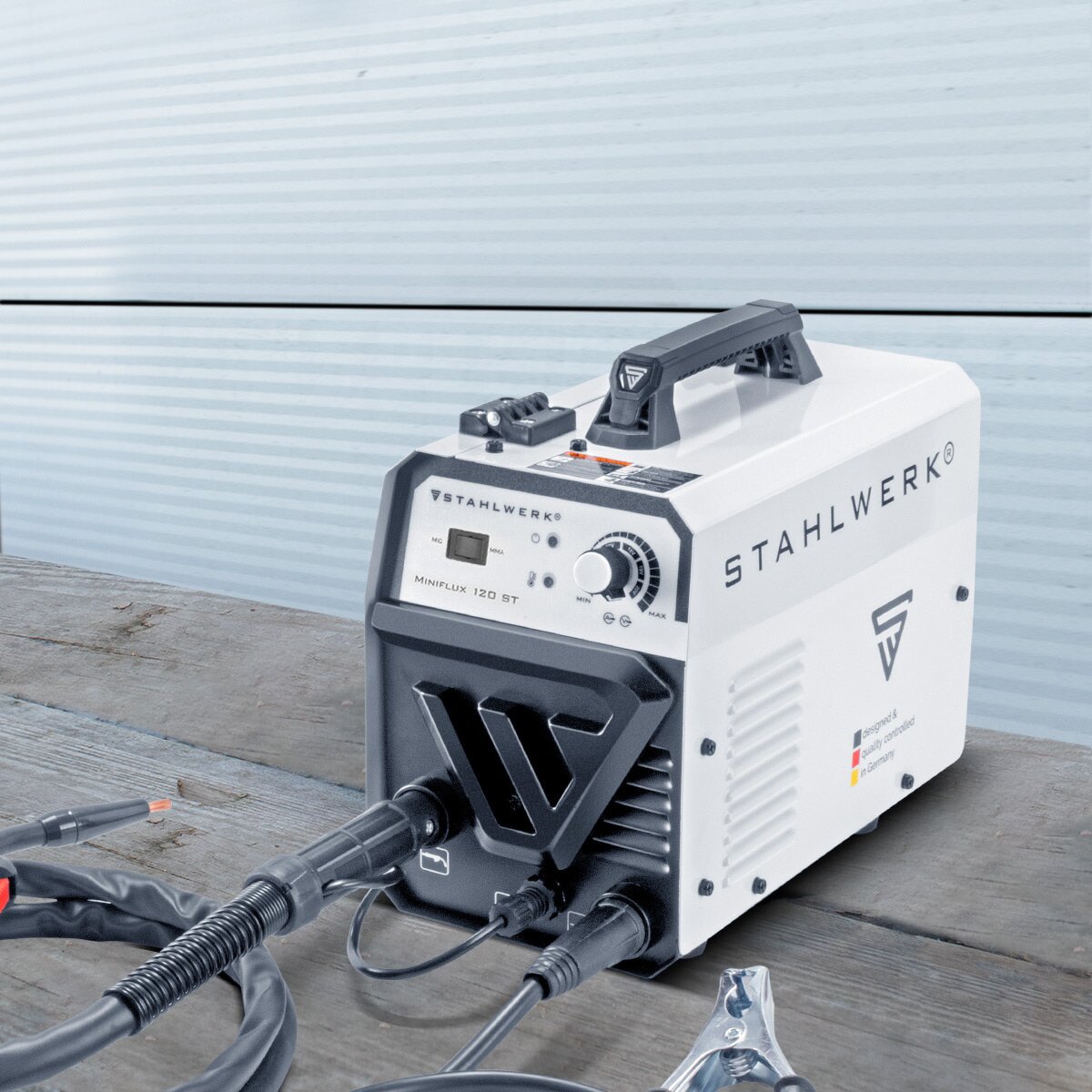 STAHLWERK Fülldraht Schweißgerät Mini FLUX 120 ST, 1129, mit synergischem Drahtvorschub und ARC