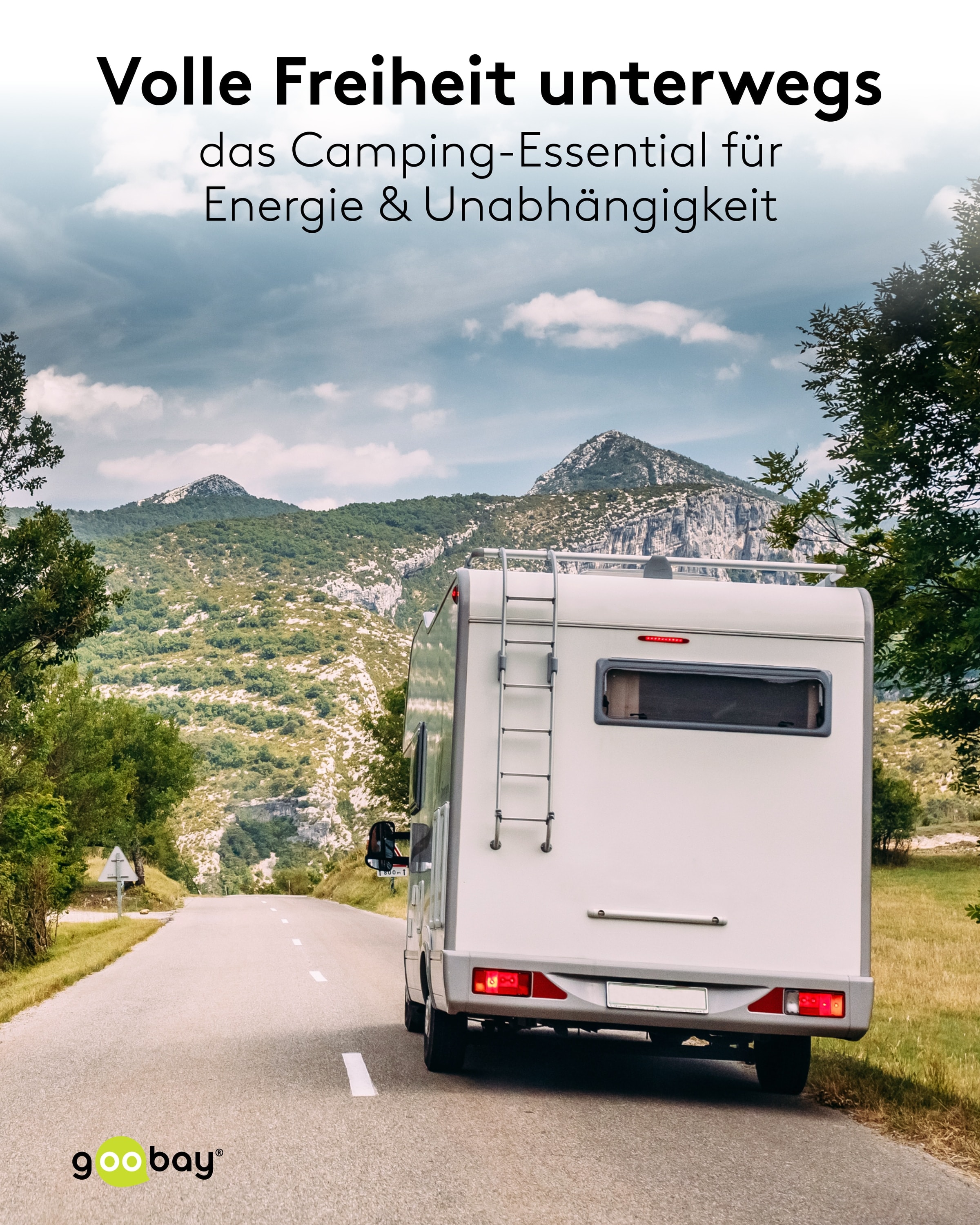 GOOBAY CEE-Adapterkabel 76266, 10 m, Stecker zu Kupplung + 2x Schutzkontaktkupplung