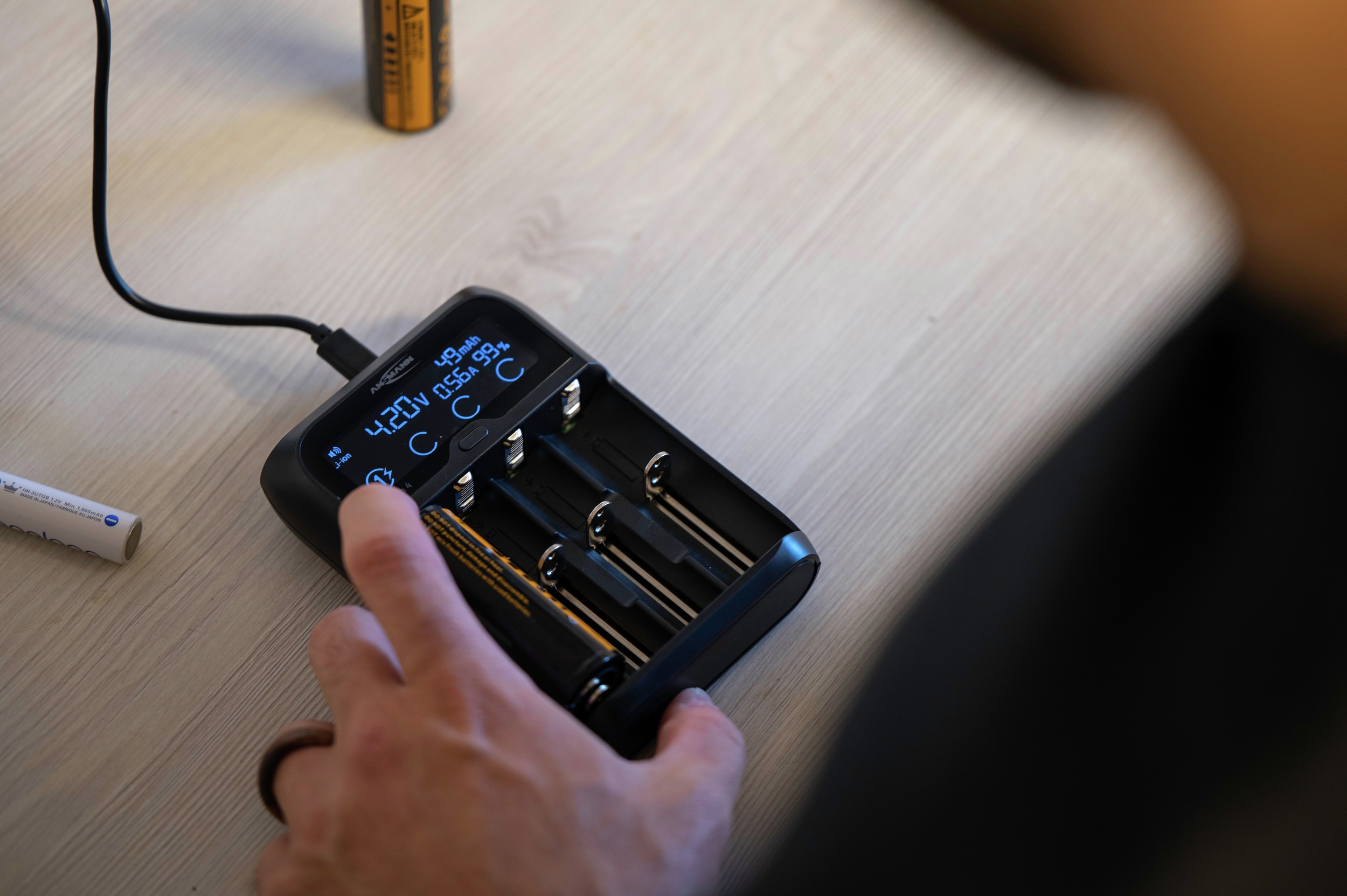 ANSMANN Lithium-Ladegerät Lithium 4