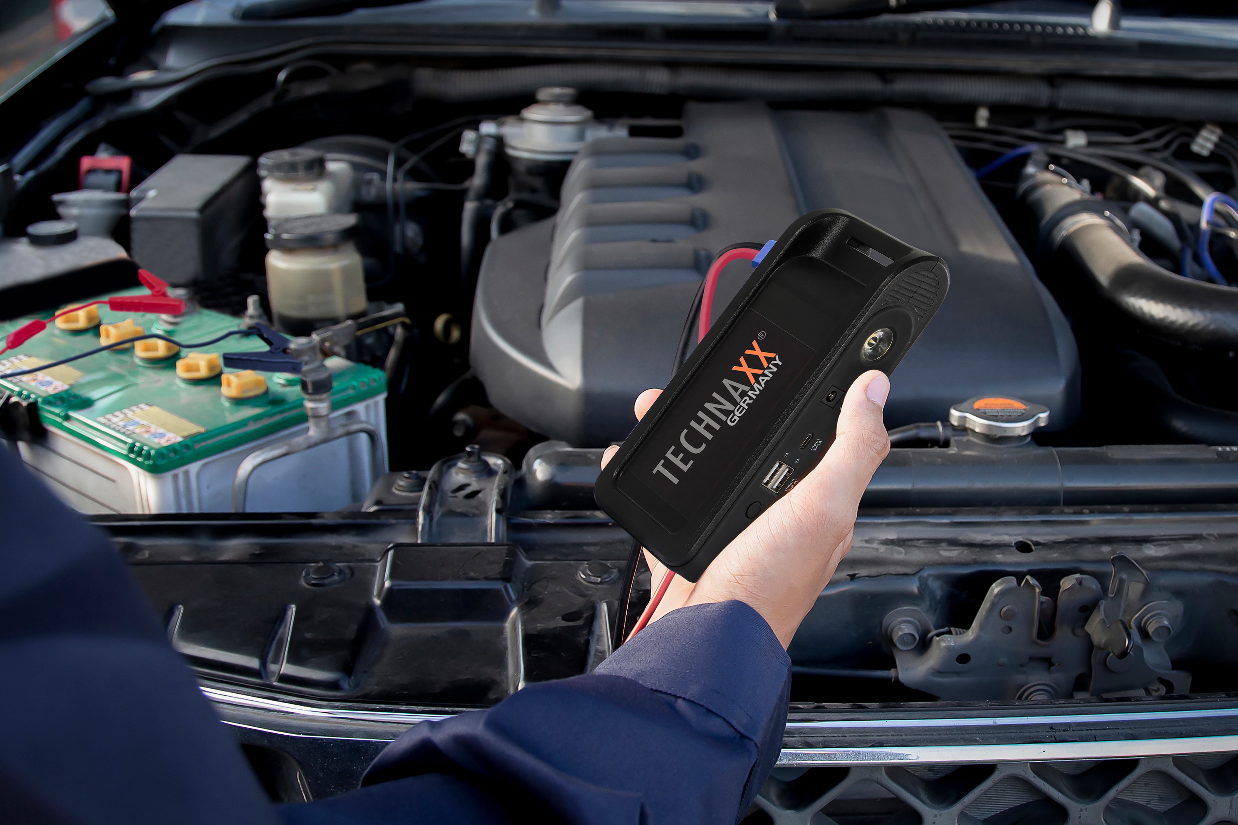 TECHNAXX Jumpstarter TX-218, mit Powerbank TECHNAXX Jumpstarter TX-218, mit Powerbank