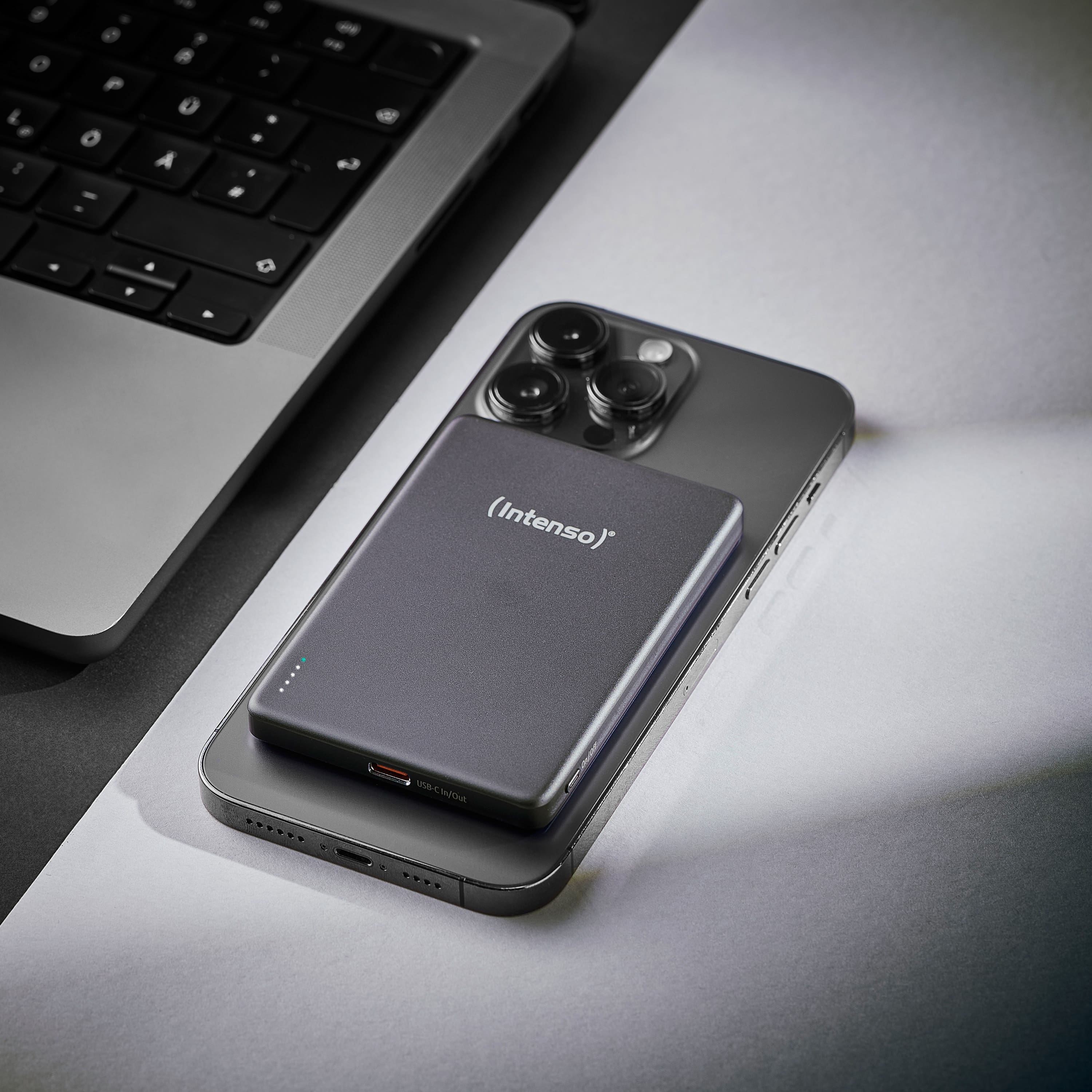 INTENSO Powerbank Magnetic Wireless, MW 5000, 5000 mAh, grau