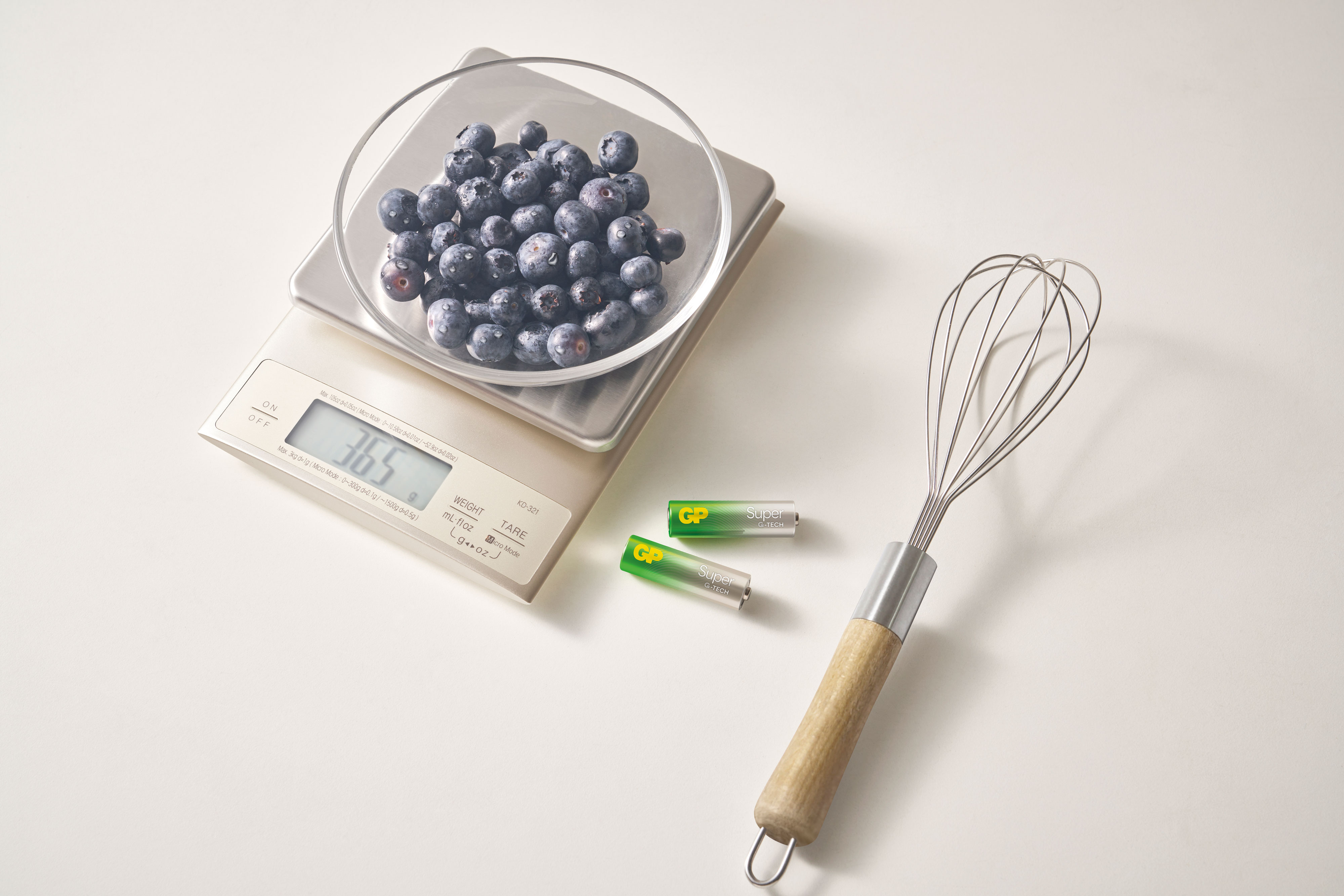 Alkaline Batterien GP, 12x AAA, 12x AA + kostenloser Handventilator