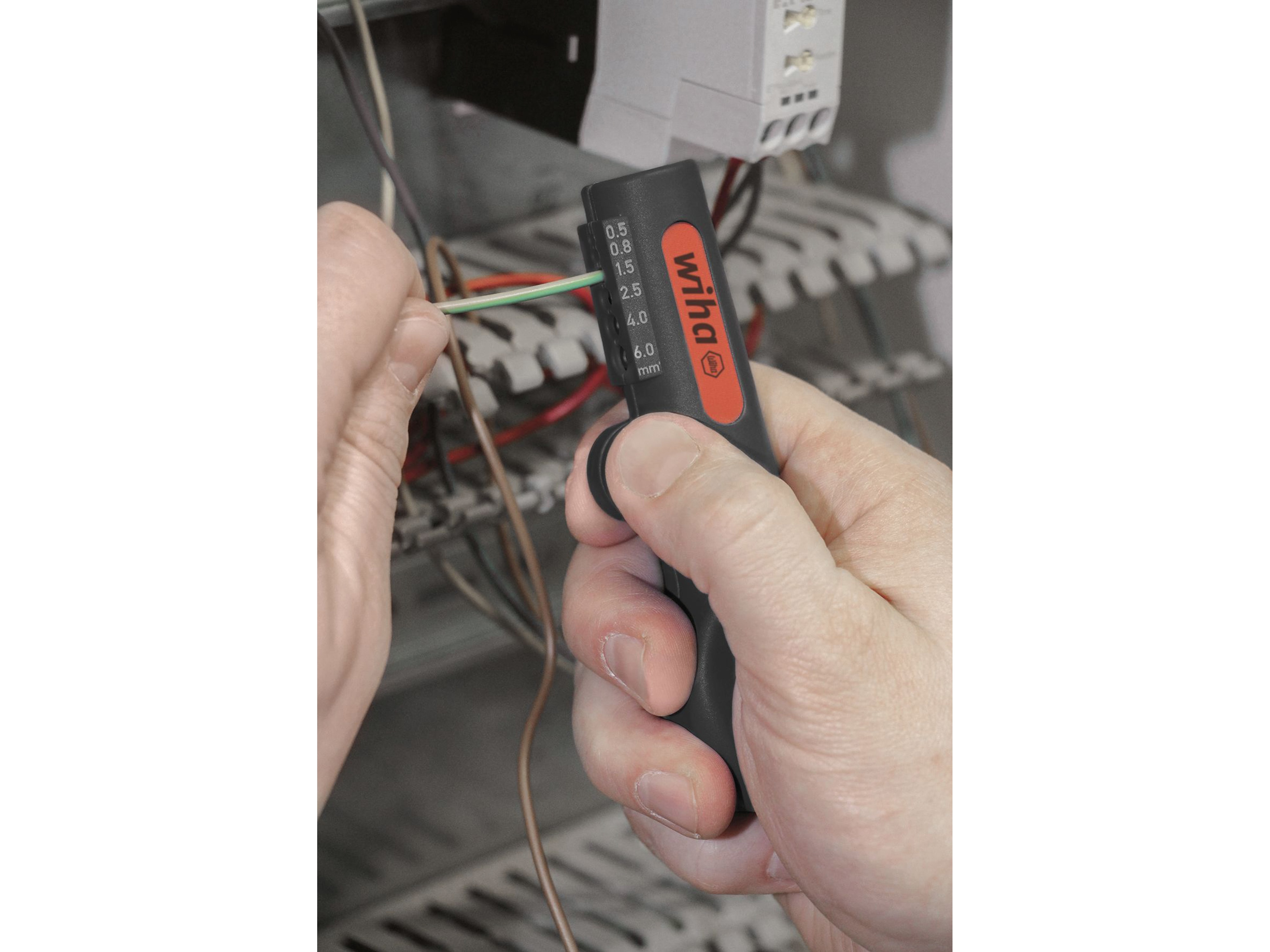 WIHA Abisolier-Multitool 44242, für Rundkabel, 125 mm
